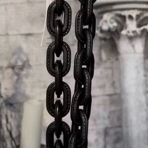 ISO Coach Short Black Leather Chain